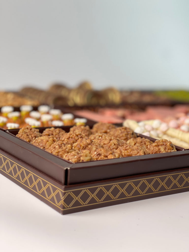 Chocolate Nuts tray - صينية الشوكولاتة والمكسرات