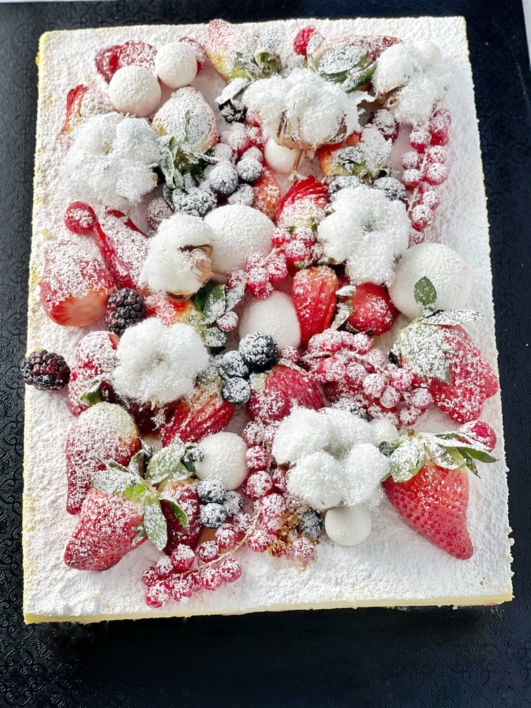 Strawberry cotton cake - كعكة القطن بالفراولة